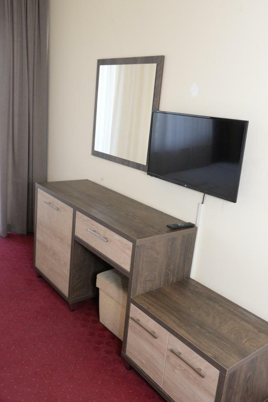 Hotel Istatov Nov Dojran ภายนอก รูปภาพ