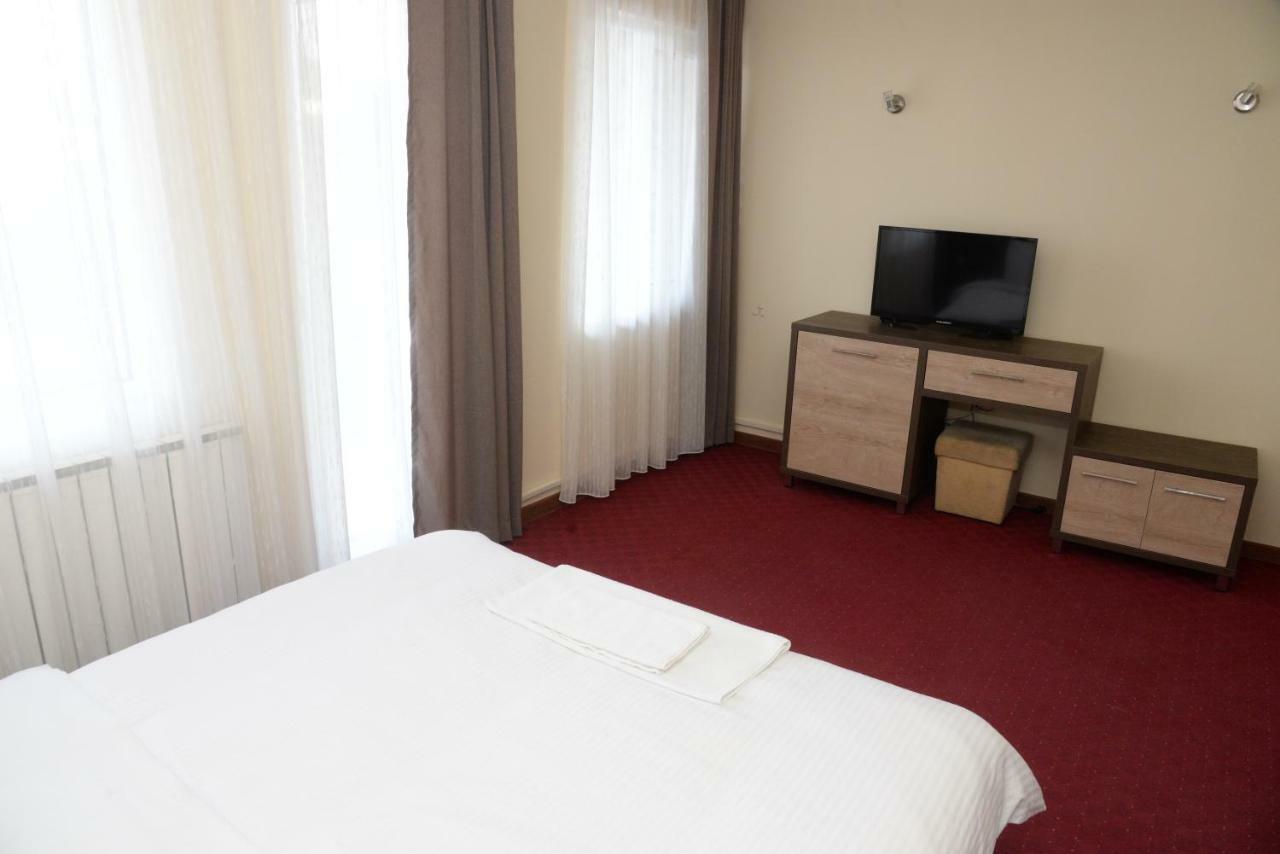 Hotel Istatov Nov Dojran ภายนอก รูปภาพ